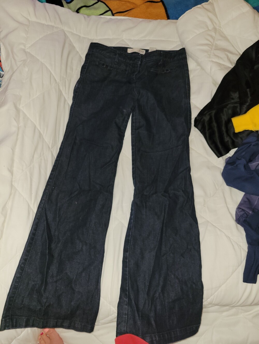Women's Dark Wash Wide-Leg Jeans - Dark Blue